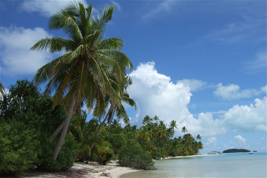 One Foot Island &copy;Phil