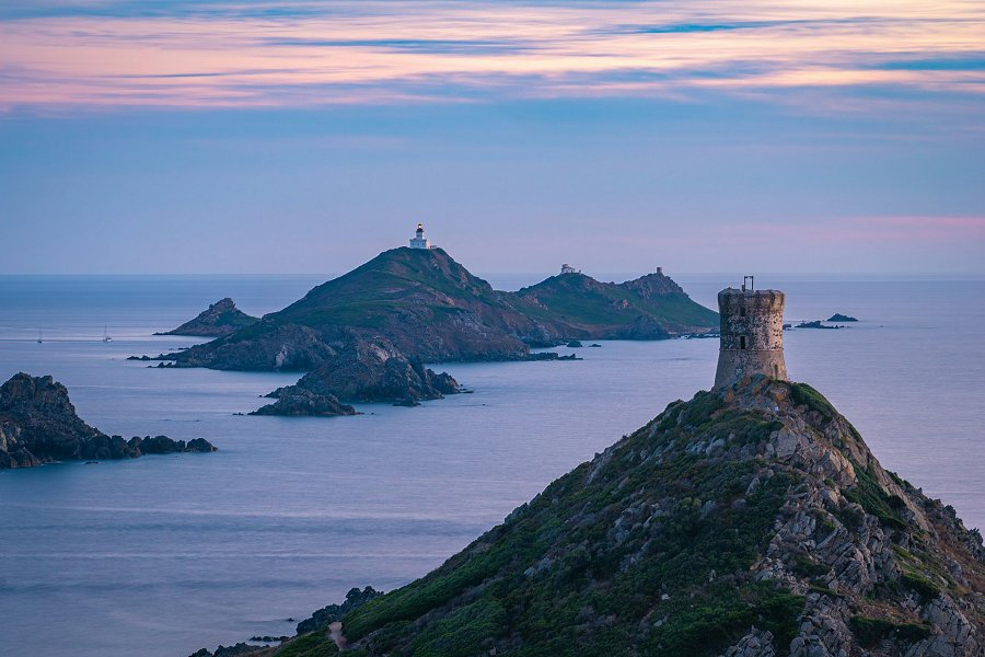 Torre Genovese di Parata on the Route des Sanguinaires &copy;Petr Slov&aacute;&ccaron;ek