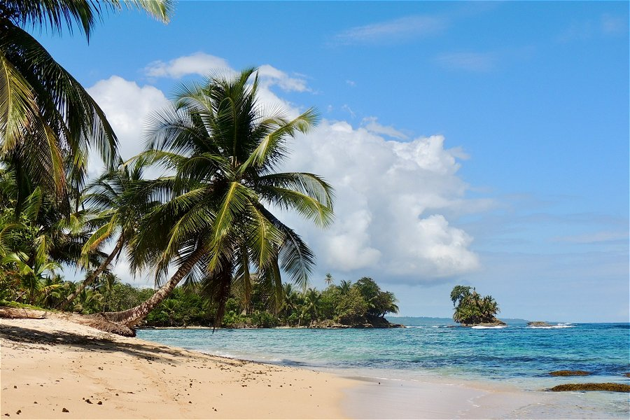 Bocas del Toro Archipelago &copy;Camilo Pinaud