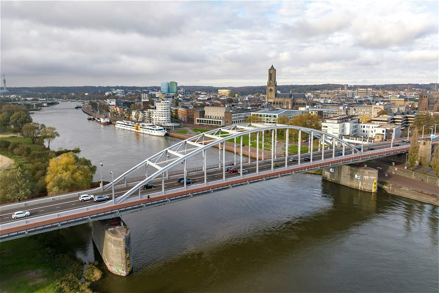 John Frost Bridge &copy;Martijn Baudoin