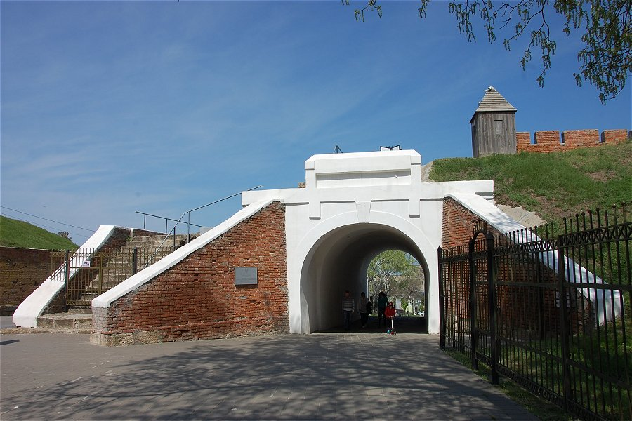The Alekseevsky Gate &copy;Anna Novikova
