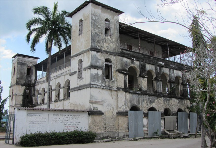 Bagamoyo &copy;Petter Heb&aelig;k