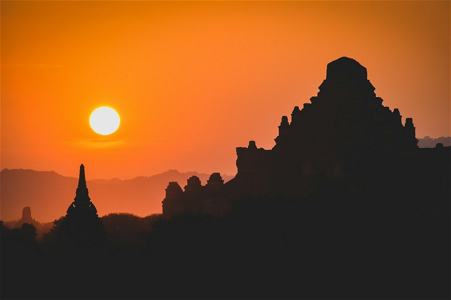 Bagan &copy;Sergio Capuzzimati