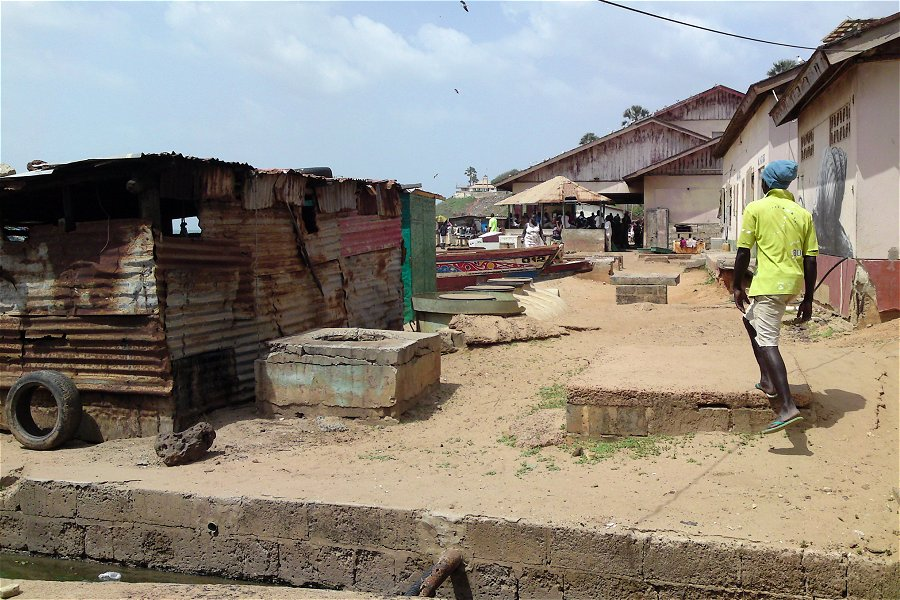 Bakau &copy;Maarten van der Bent