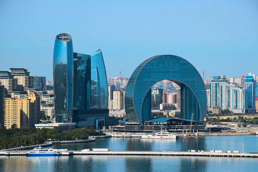 Baku &copy;Adil Sattarov