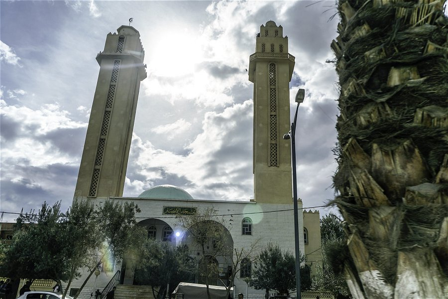 Mosque &copy;Dan Sloan