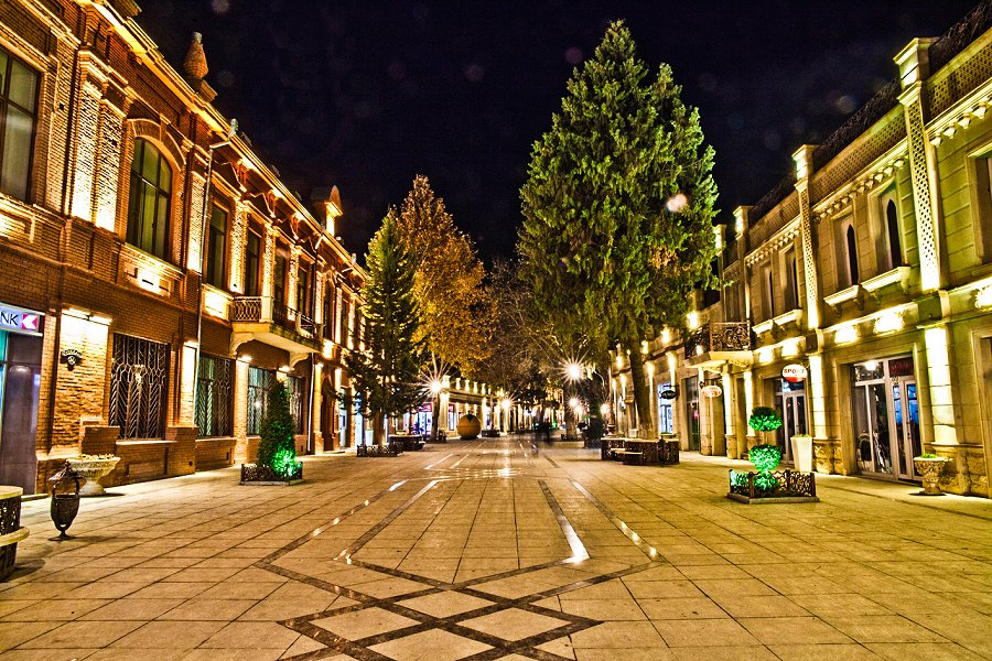 Javad Khan Street &copy;Nuhun