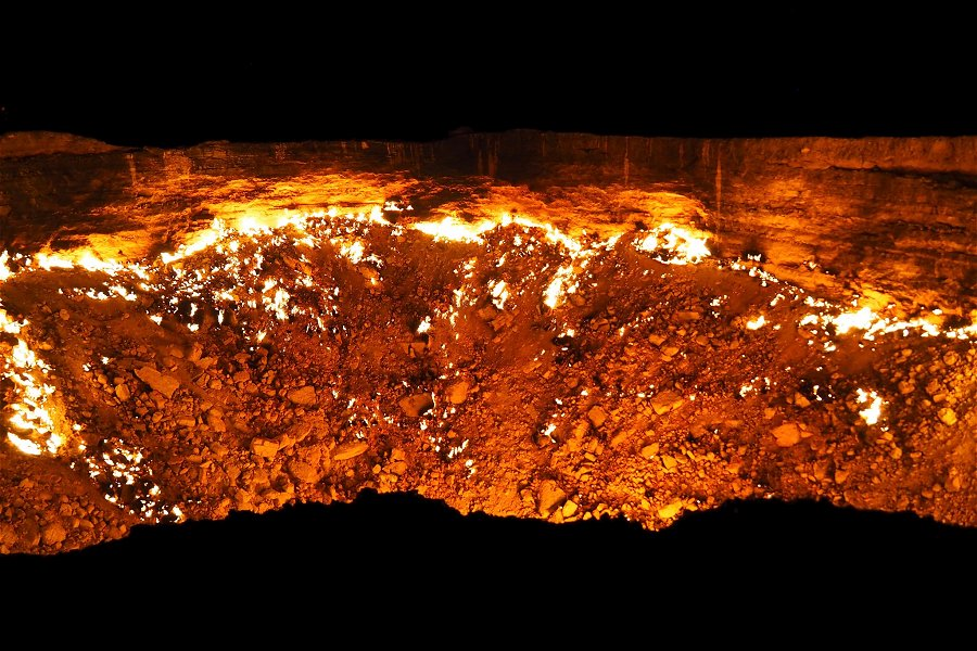 Darvaza Gas Crater