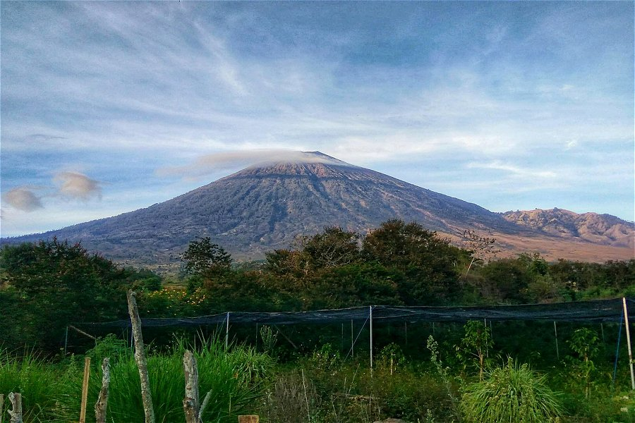 Mount Rinjani &copy;Samurai Cheems