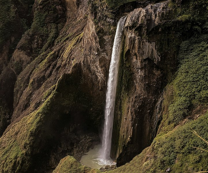Waterfall &copy;Nuki Nugraha