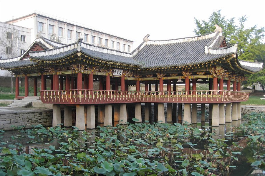 Puyong Pavillon &copy;David Stanley