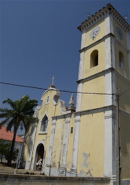 Church &copy;Ana Raquel S. Hernandes