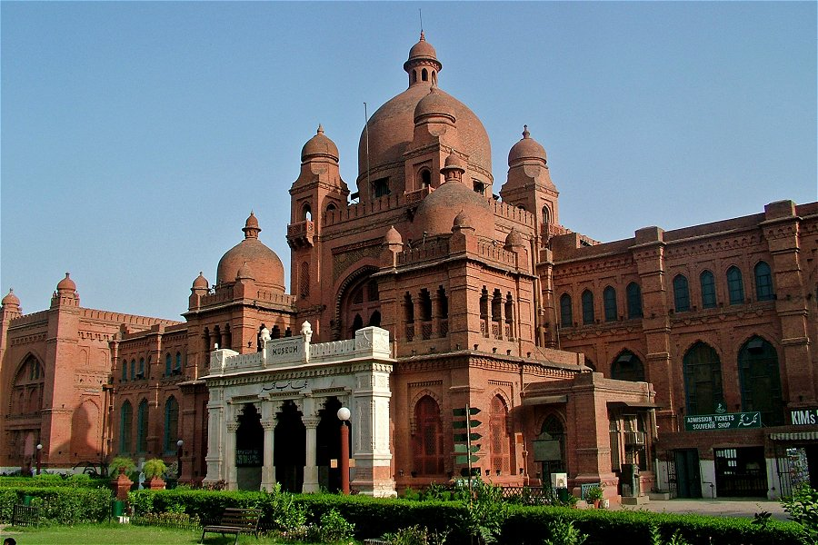Lahore Museum &copy;Guilhem Vellut