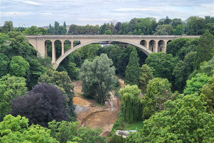Adolphe Bridge over the P&eacute;trusse River