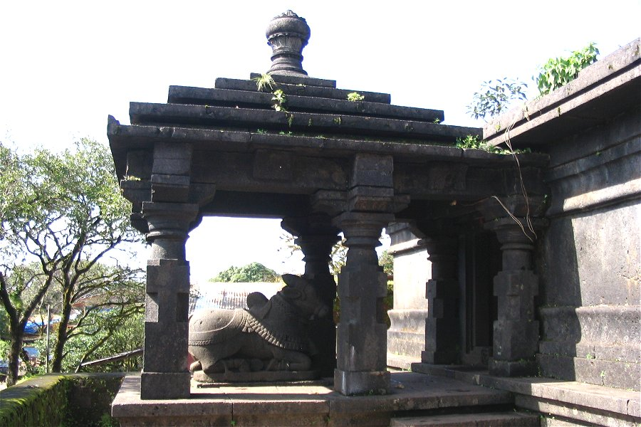 Temple &copy;Ankur Panchbudhe