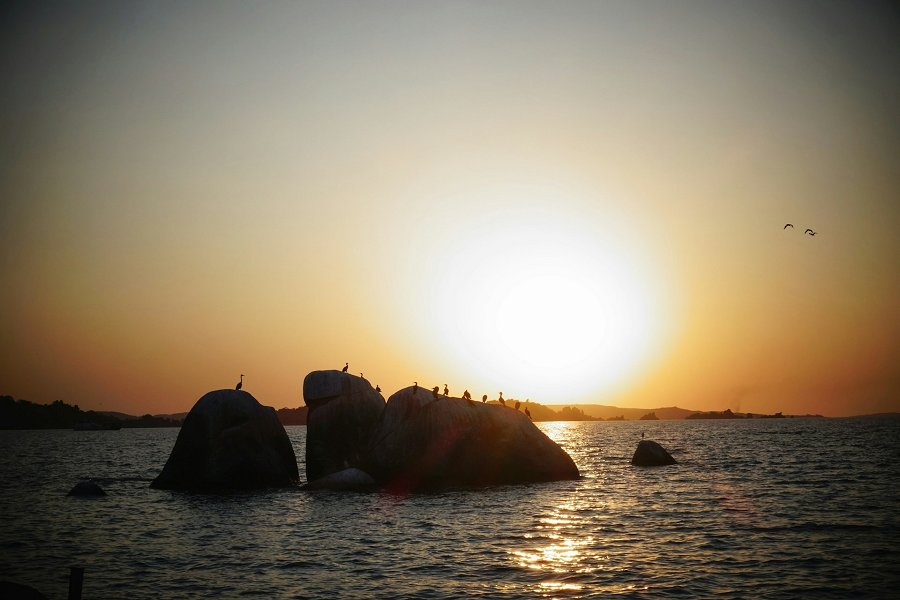 Rocks in Lake Victoria %copy; Raissa Lara L&uuml;tolf (-Fasel)