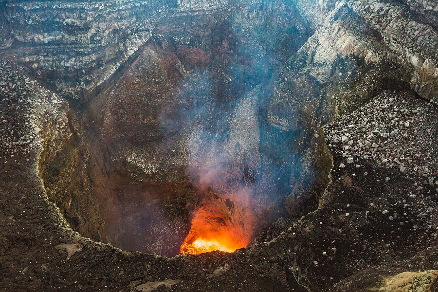 Masaya Volcano &copy;Jorge Mej&iacute;a Peralta