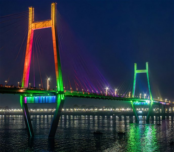 New Yamuna Bridge by night &copy;Gautam Krishnan