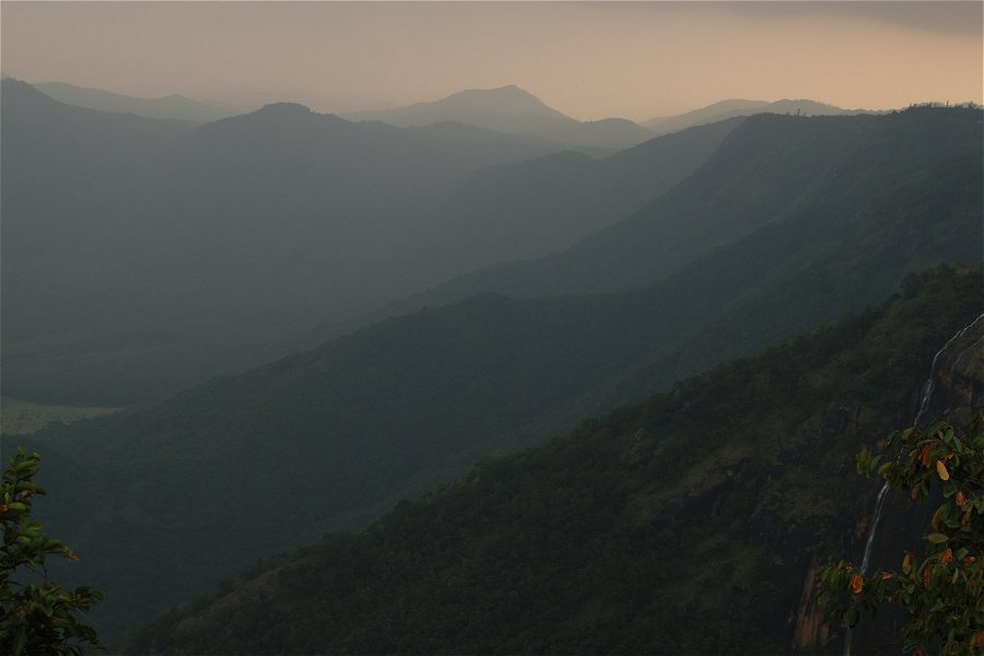 Western Ghats &copy;Tim J.B.