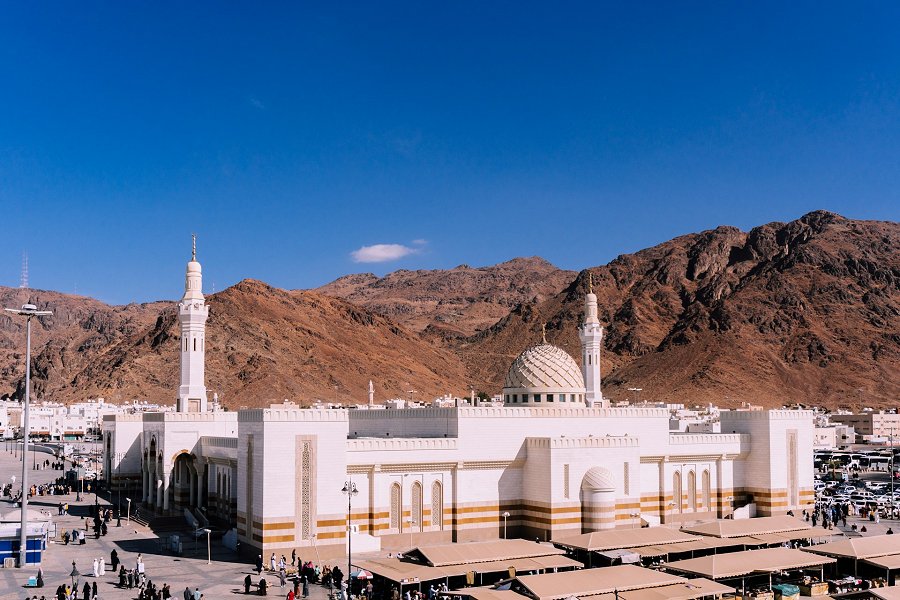 Masjid Uhud