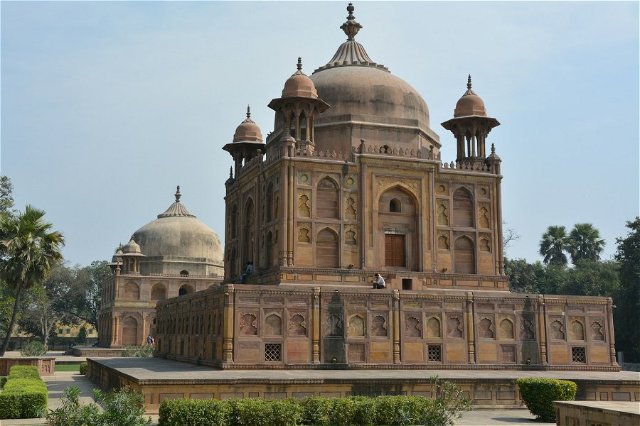 Khusro Bagh